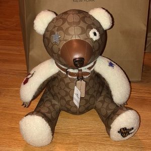 Coach Signature New York Bear NWT
